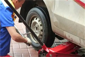潜江附近拖车24小时服务热线电话